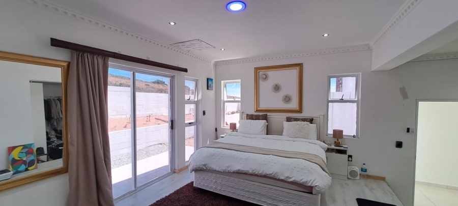 4 Bedroom Property for Sale in St Helena Views Western Cape